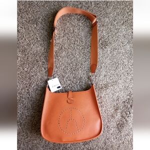 Inzi Burnt Orange HandBag/Crossbody Purse W Peace Sign See Description